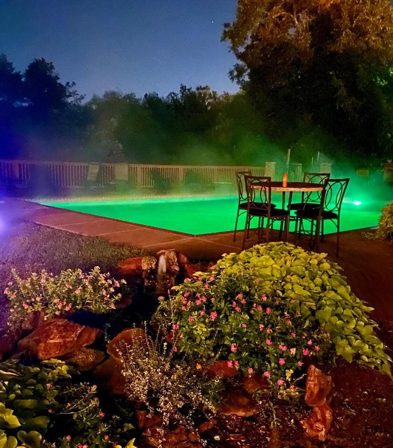 The Monastery At Forest Lake Oklahoma City Extérieur photo
